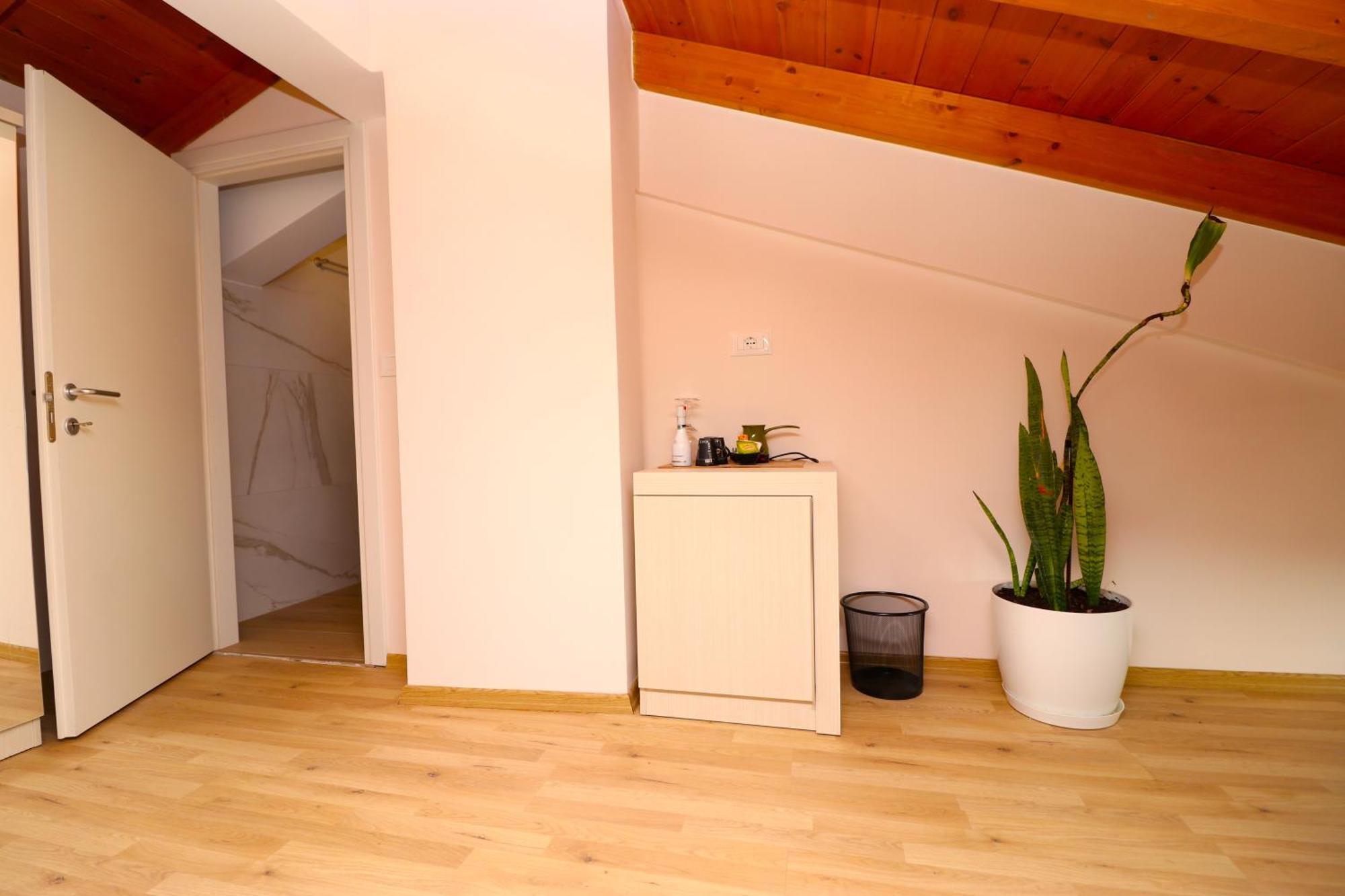 Fegi Rooms 希马拉 外观 照片
