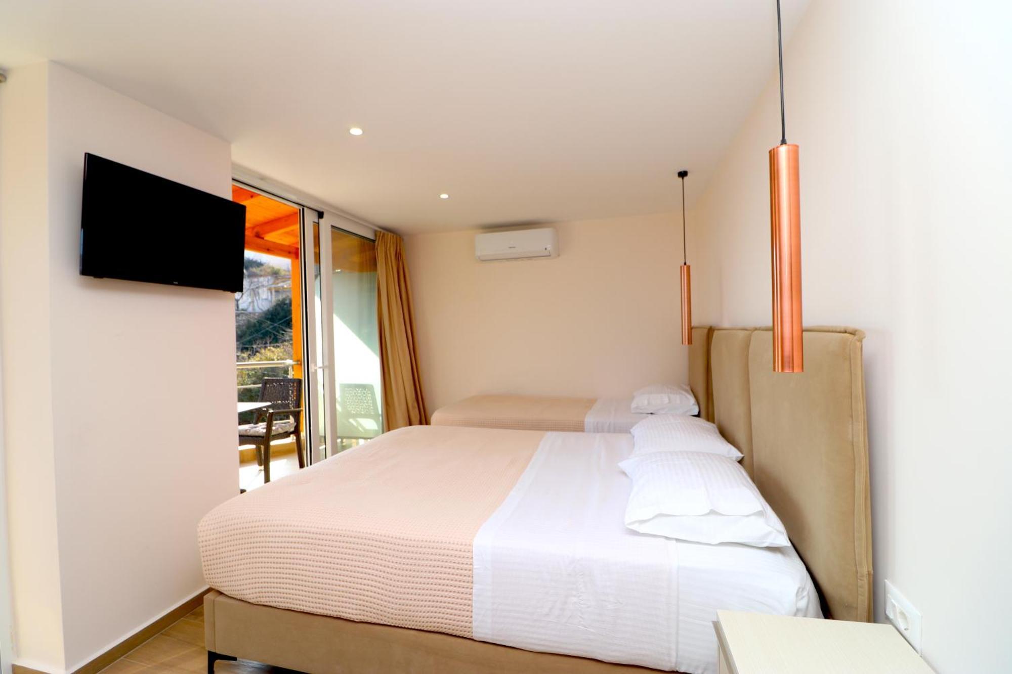 Fegi Rooms 希马拉 外观 照片